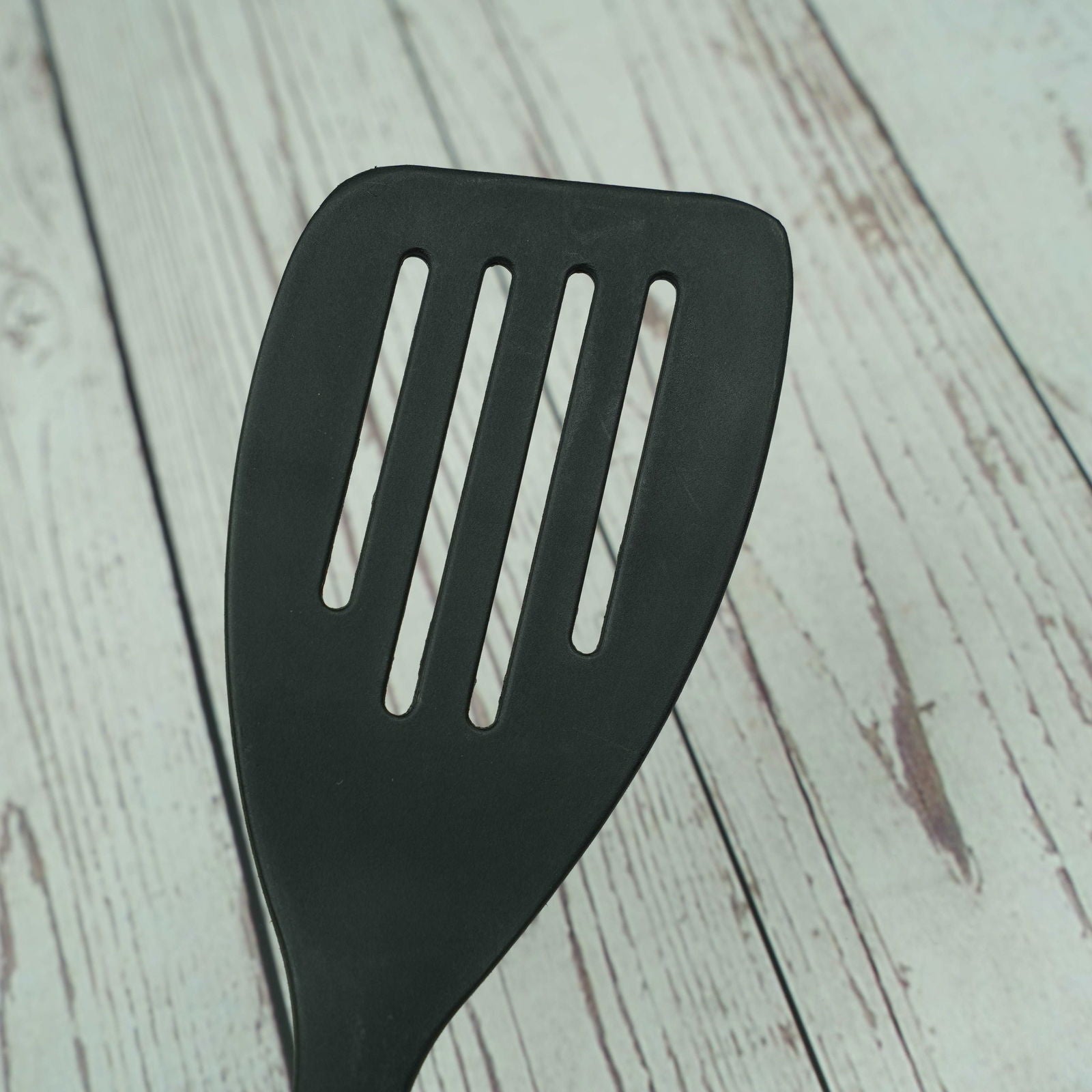 GRANO NYLON SPATULA - GRANO NYLON SPATULA - owleto